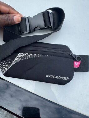 Mytagalongs waist pack